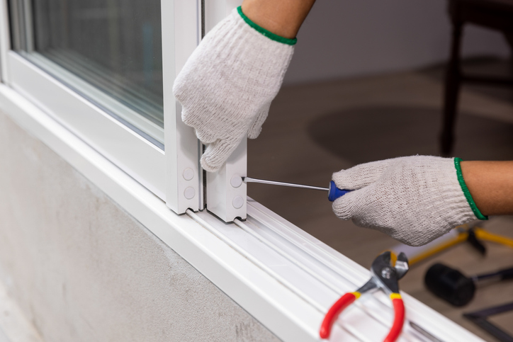 Vinyl vs. Aluminum Best Frame Options for Window Repairs