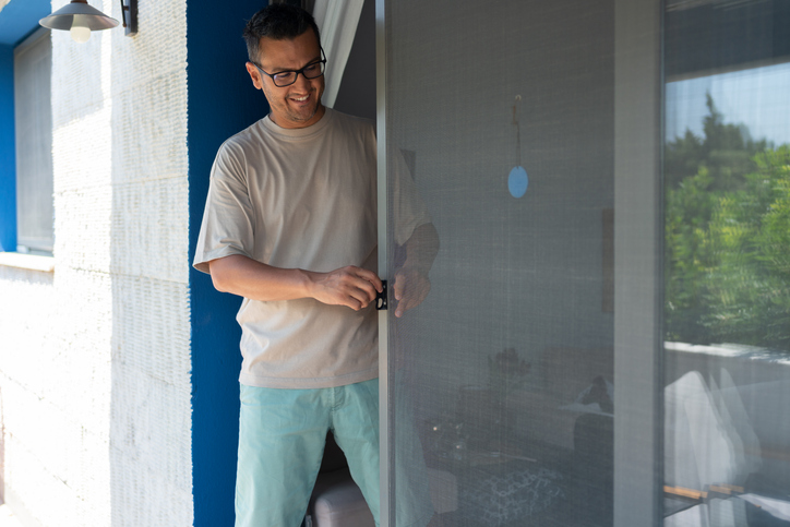 How Sliding Screen Door Replacement Saves Energy and Reduces Cost